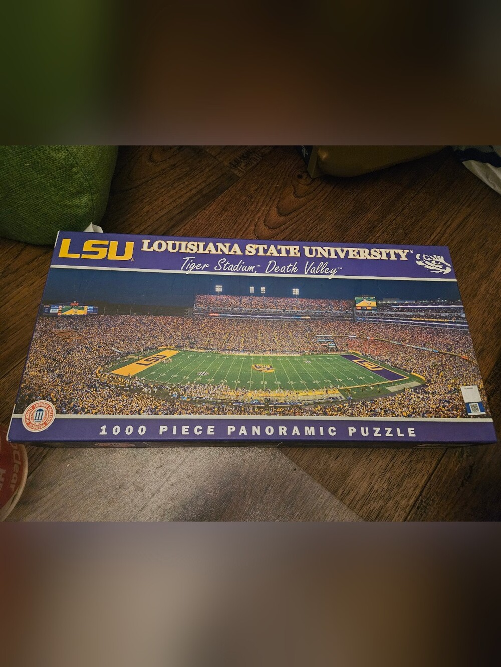 LSU TIGERS TIGER STADIUM DEATH VALLEY 1000 PIECE PANORAMIC PUZZLE FACTORY SEALED